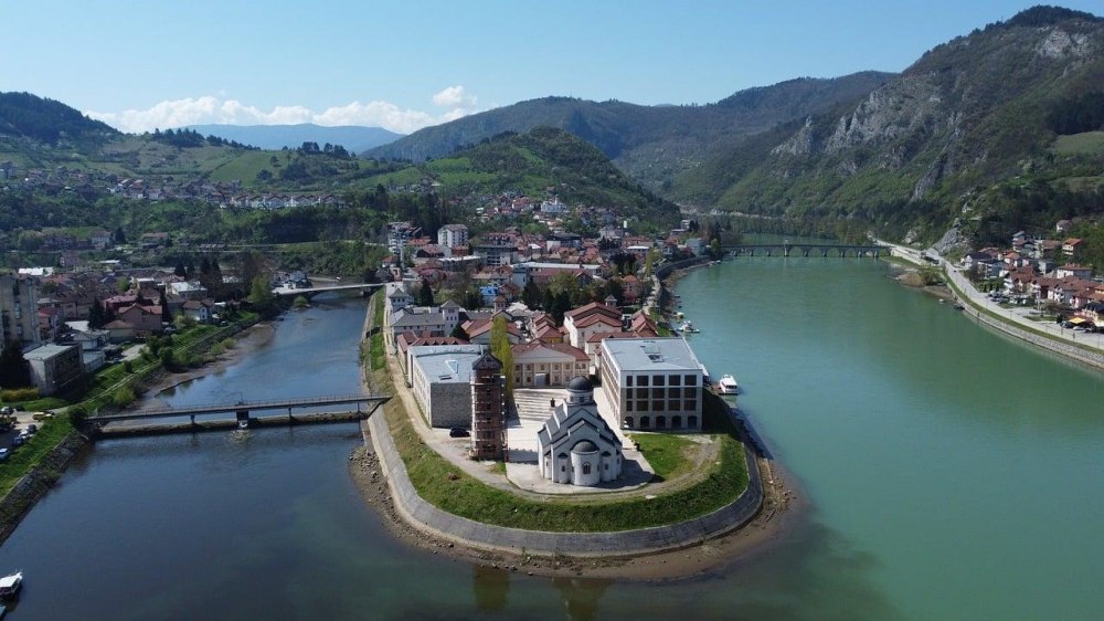 Danubius Hotel Hungaria  или Danubius Hotel Arena 4*