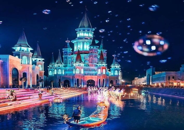 THE LAND OF LEGENDS THEME PARK 5*